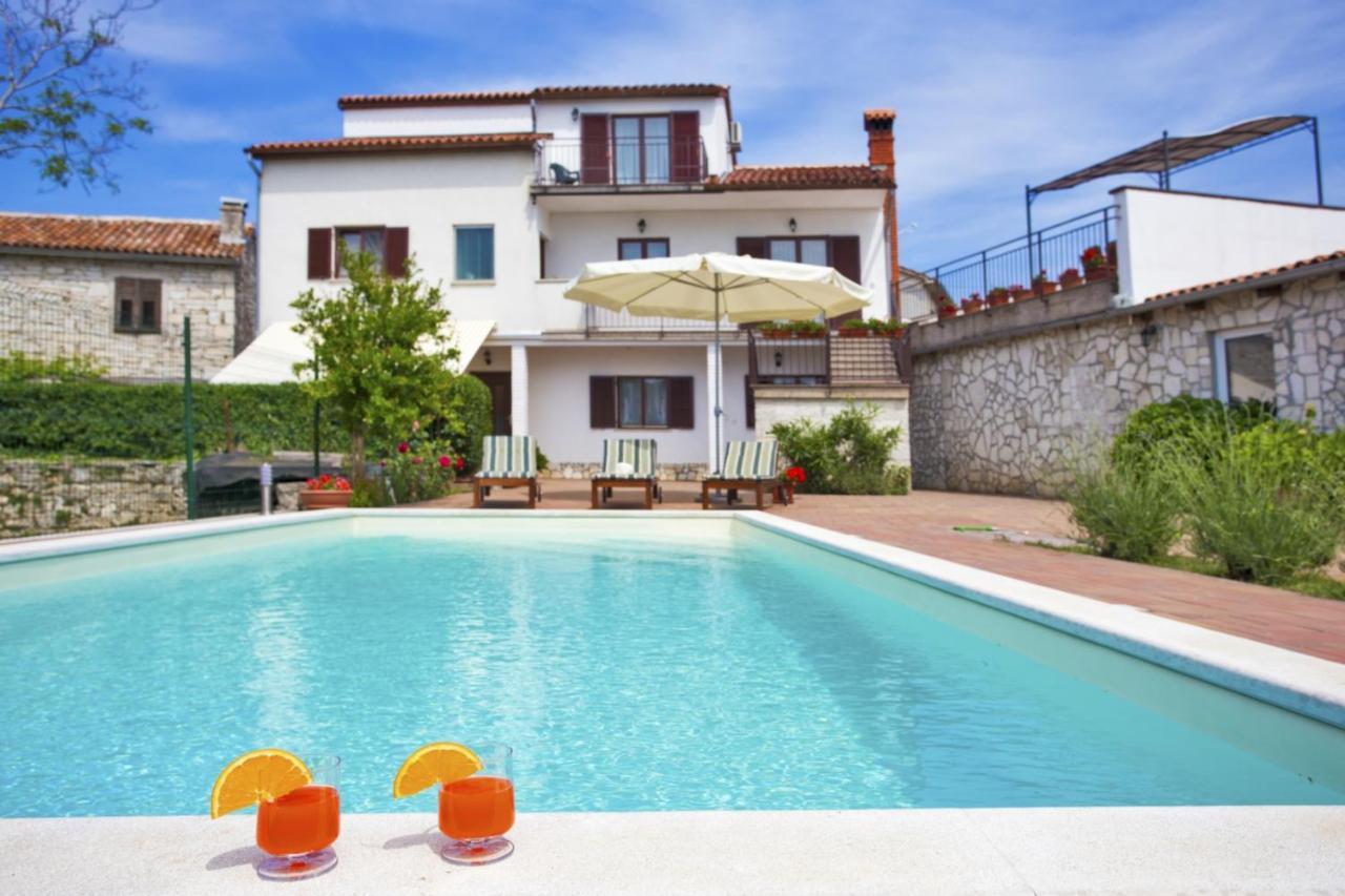 Holiday Home Elvis, Village Kujici Hreljići Εξωτερικό φωτογραφία