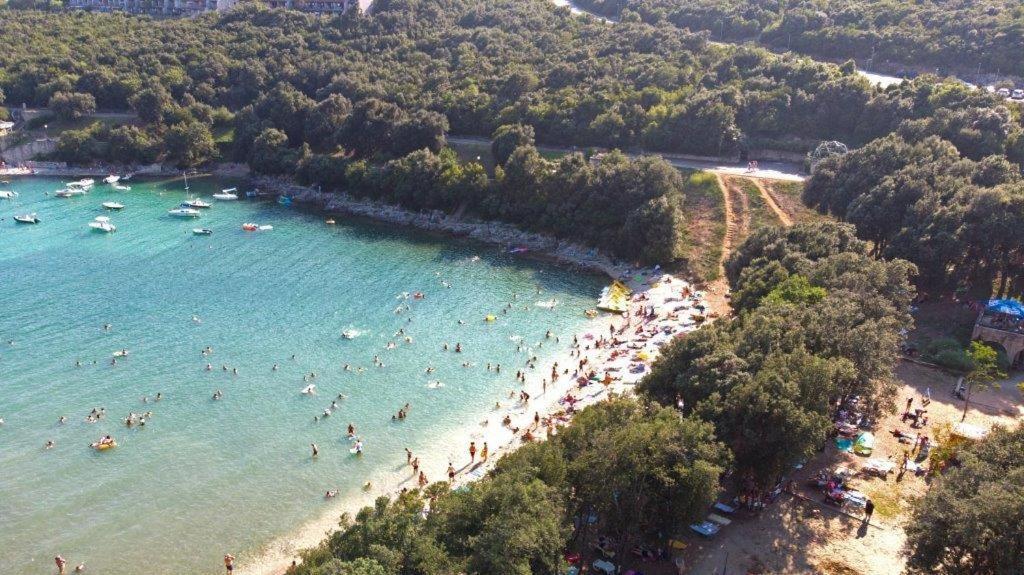 Holiday Home Elvis, Village Kujici Hreljići Εξωτερικό φωτογραφία